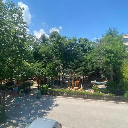 Maxim - Free Parking Гостьовий будинок Варна