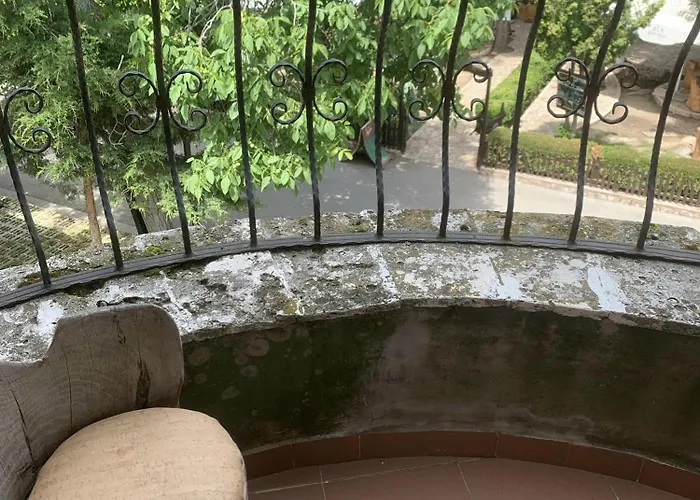 Къща за гости Maxim 3*